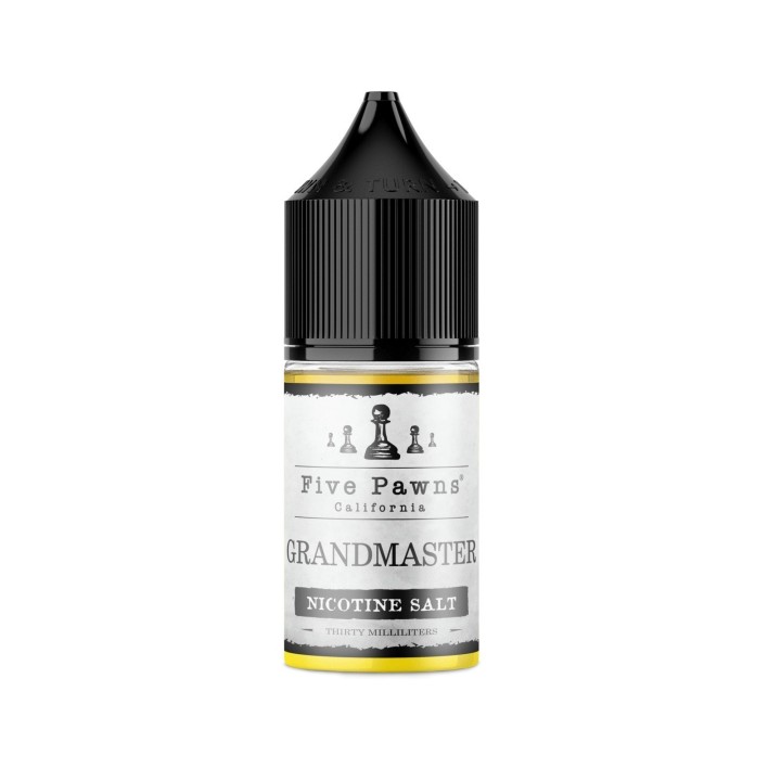 Five Pawns Grandmaster Salt Likit şişe, siyah kapaklı, nikotin tuzlu e-likit.